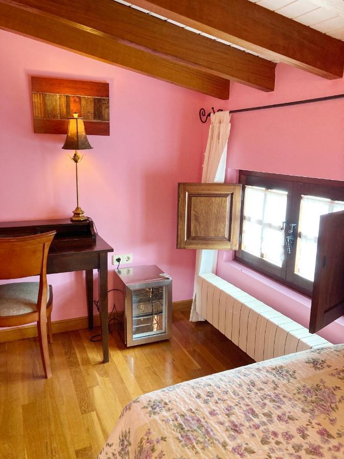 Posada La Casona De Los Gueelitos Santillana del Mar Luaran gambar